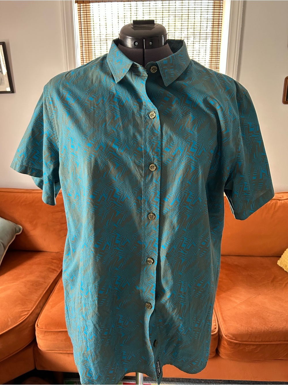 Wildfang Teal Short-Sleeve Button-Up Shirt - Casual Geometric Print